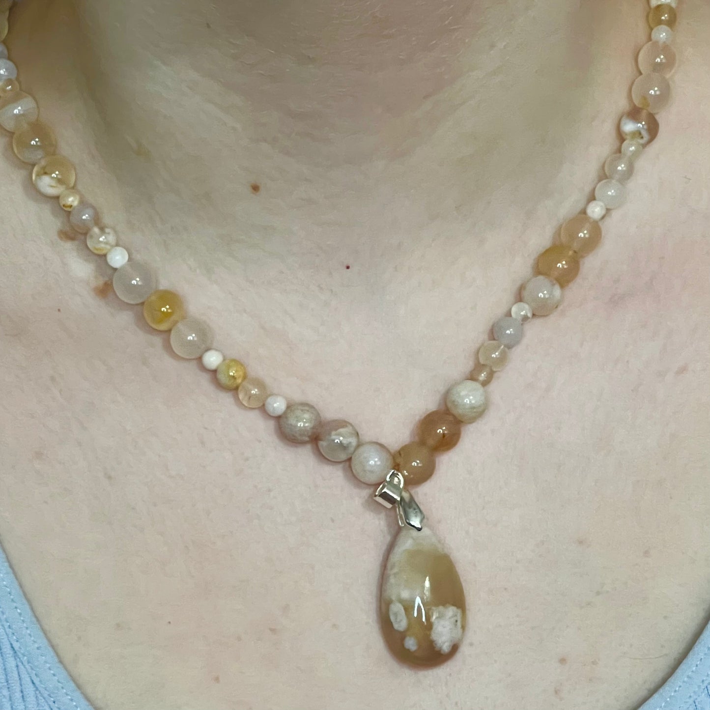Splendid Sakura Agate Necklace with Pendant