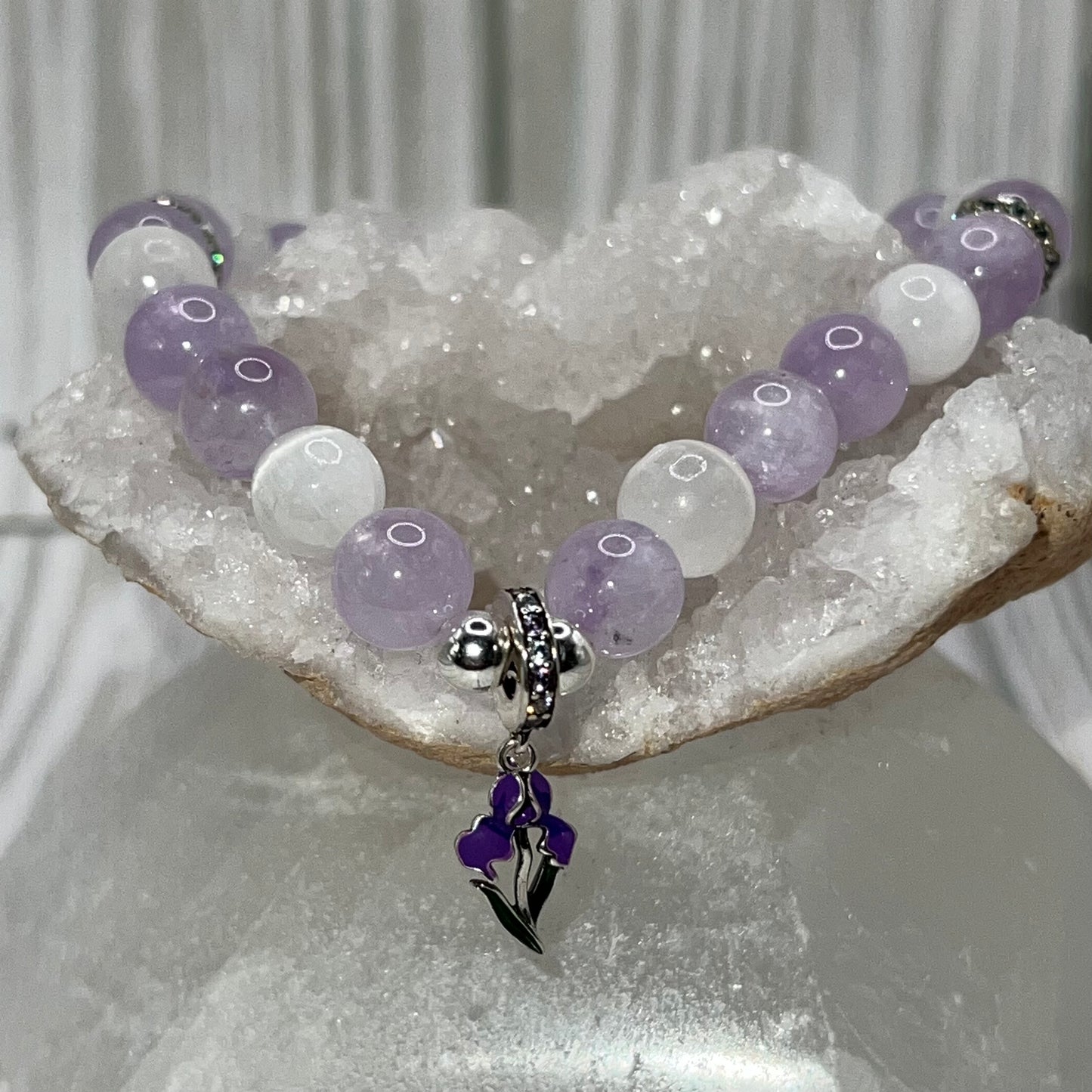 Light Purple Jade and Selenite Bracelet with Tulip Charm