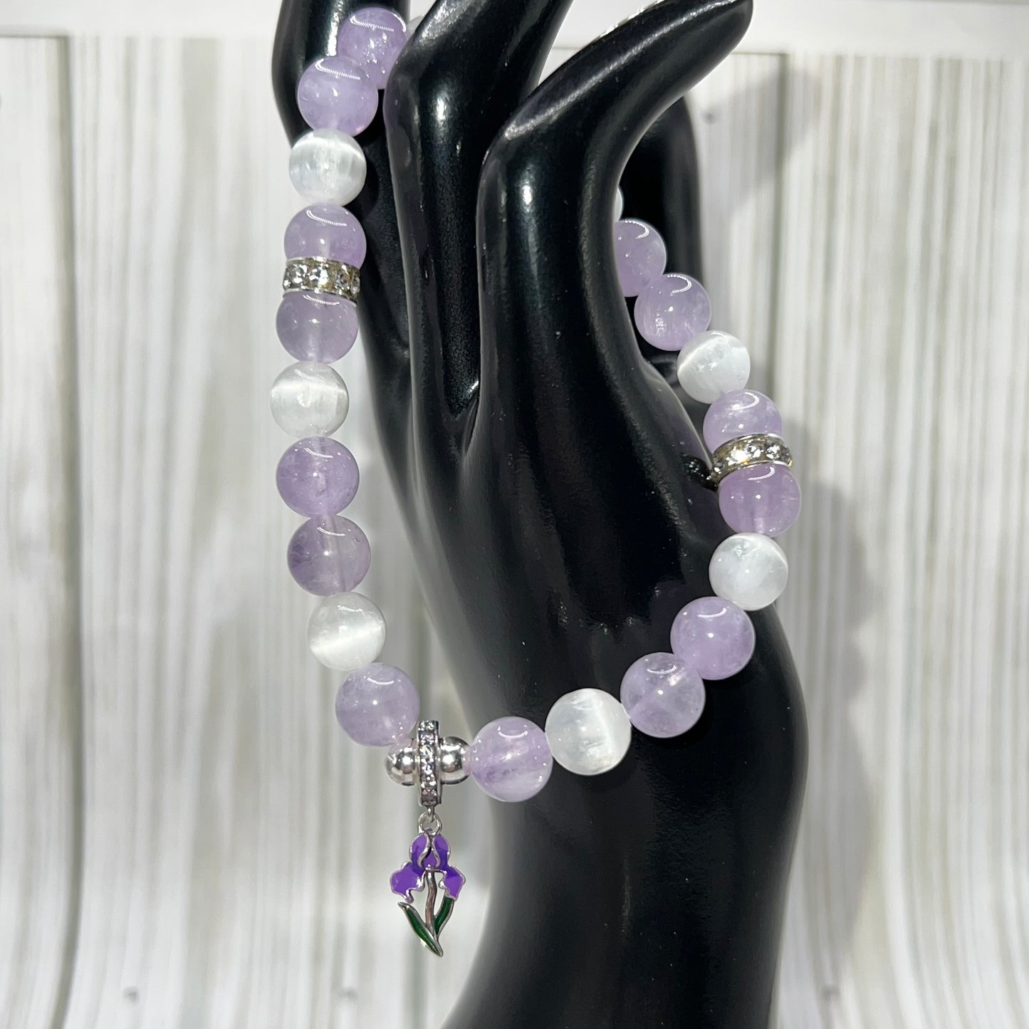 Light Purple Jade and Selenite Bracelet with Tulip Charm