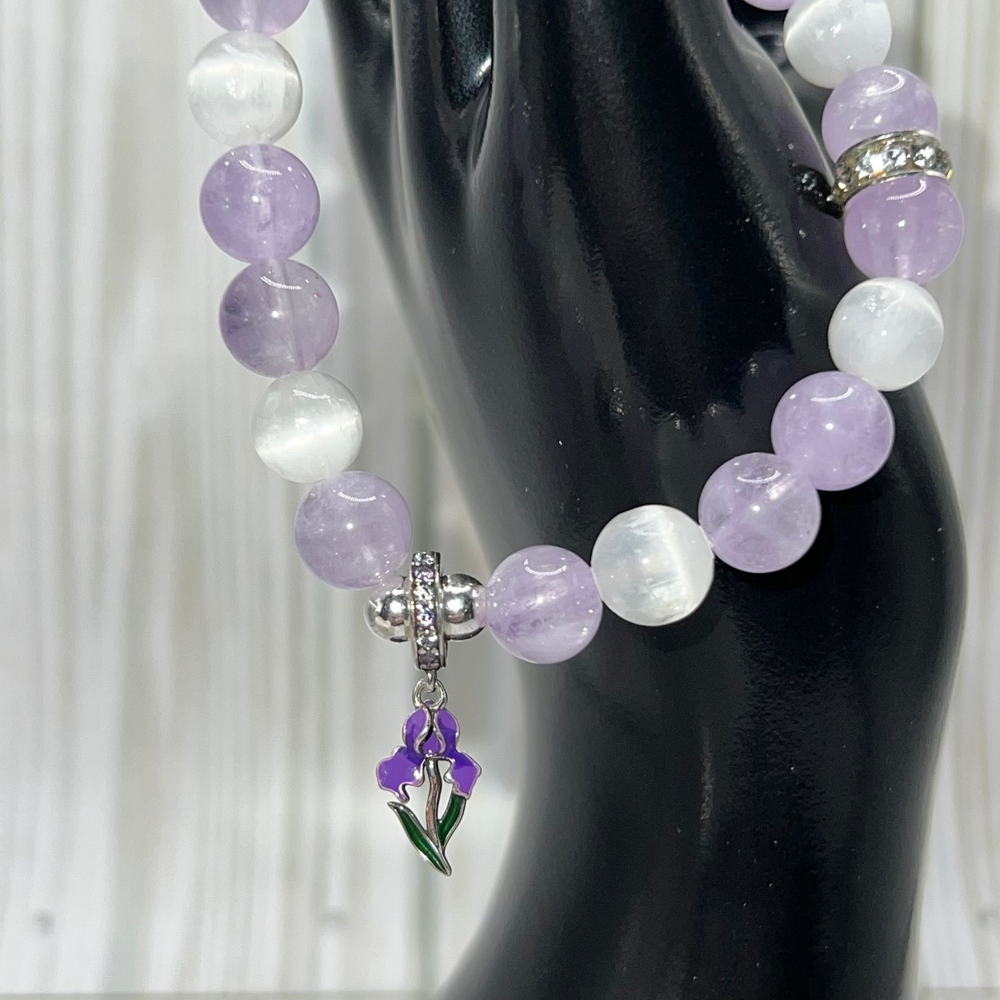 Light Purple Jade and Selenite Bracelet with Tulip Charm