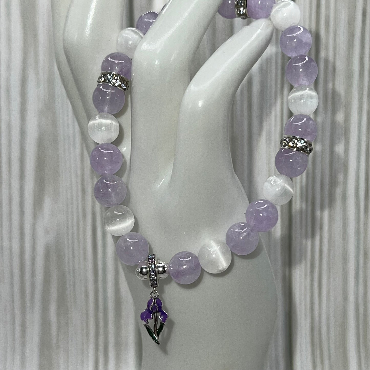 Light Purple Jade and Selenite Bracelet with Tulip Charm