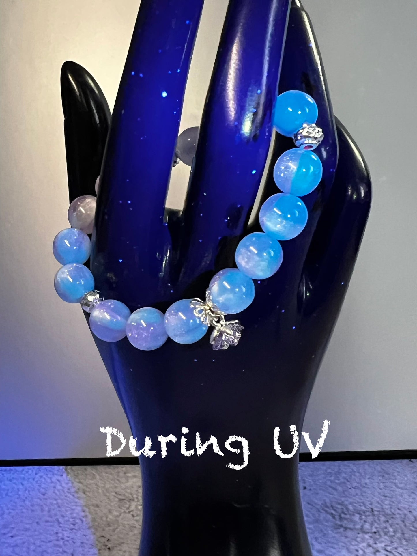 Lilac Color Changing Stretch Bracelet